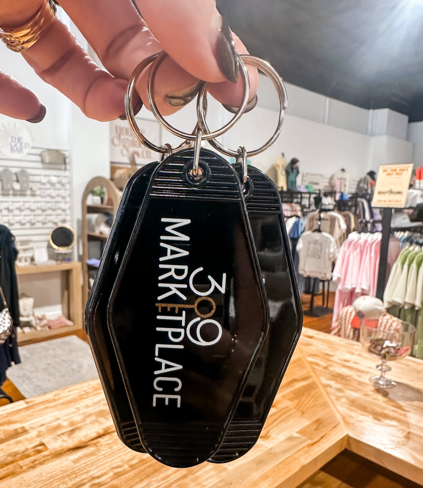 309 Marketplace Hotel Keychain